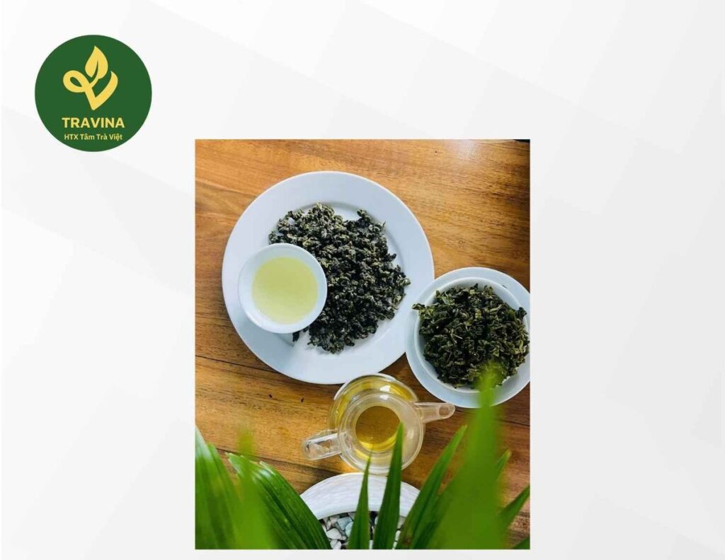 Oolong Tam Dao de TRAVINA, Thai Nguyen – taza infusionada