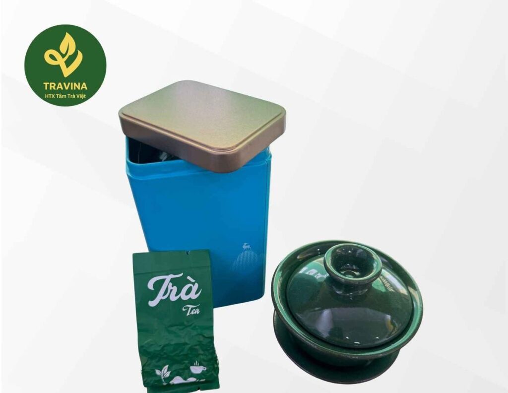 Estuche de regalo Tam Tra Nguyen Huong de TRAVINA, Thai Nguyen – lata de té y tarro