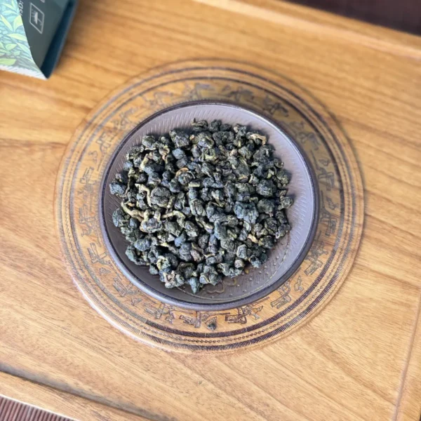 Tam Dao Oolong Tea – dry tea leaves