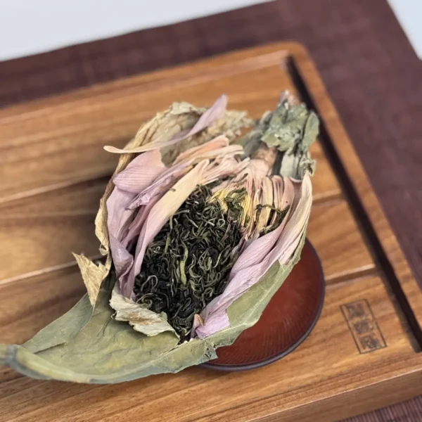 West Lake Lotus Tea – lotus opened to show the tea